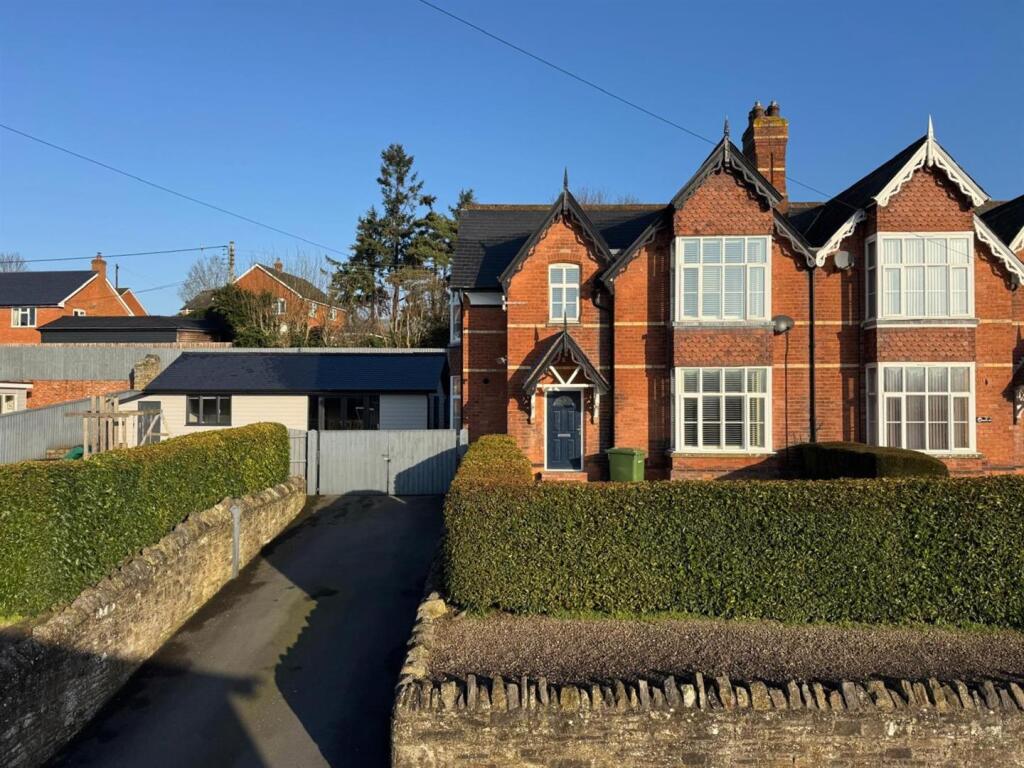 4 bed Detached for rent in Kington. From Flint & Cook - Hereford