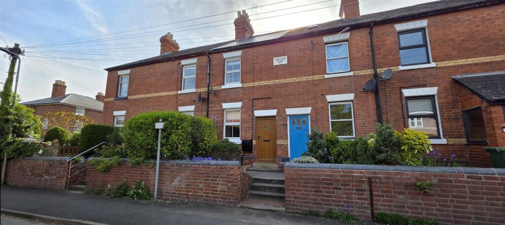 2 bed Mid Terraced House for rent in Hereford. From Flint & Cook - Hereford