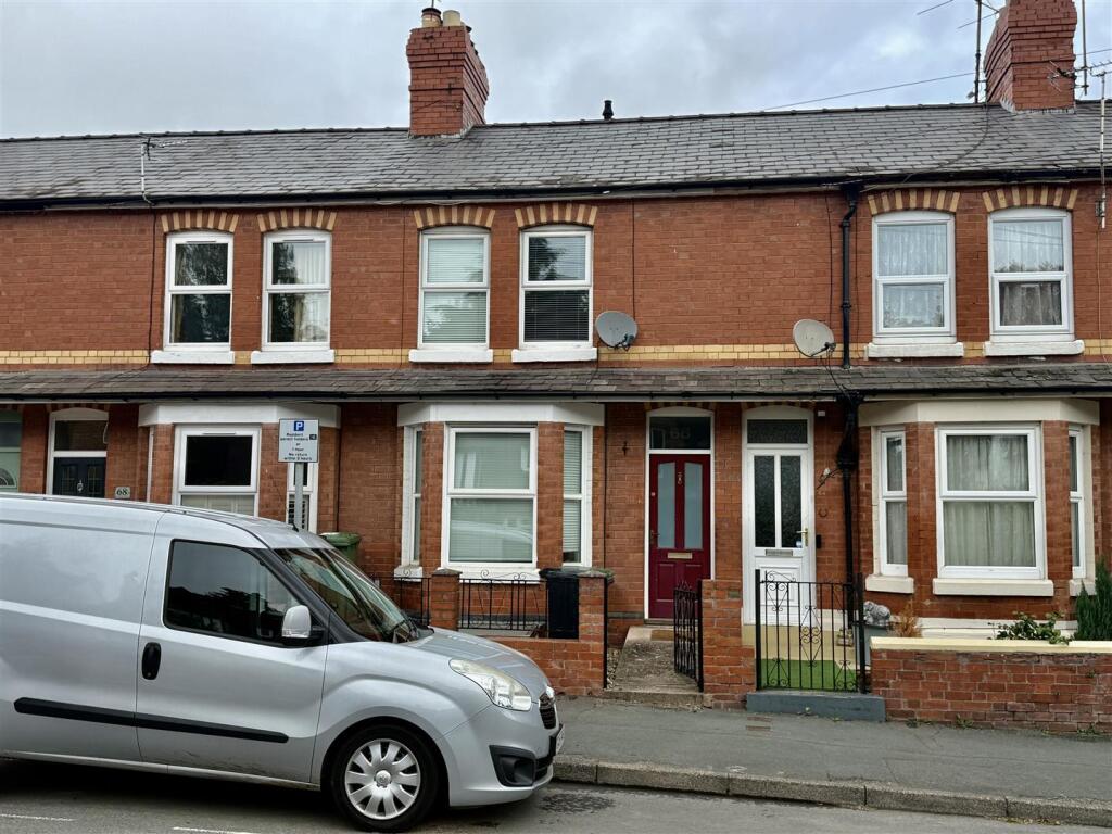 3 bed Mid Terraced House for rent in Hereford. From Flint & Cook - Hereford