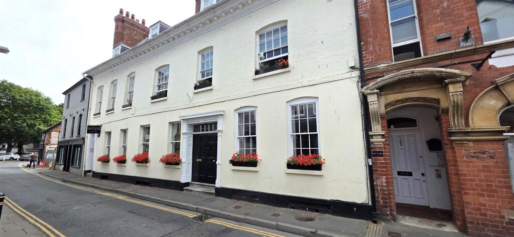2 bed Apartment for rent in Hereford. From Flint & Cook - Hereford 2 bed Apartment for rent in Hereford. From Flint & Cook - Hereford