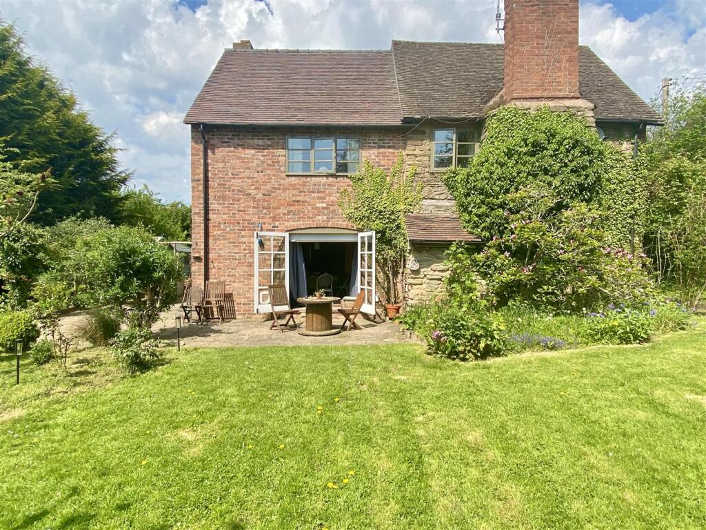 3 bed Detached for rent in Edwyn Ralph. From Flint & Cook - Hereford