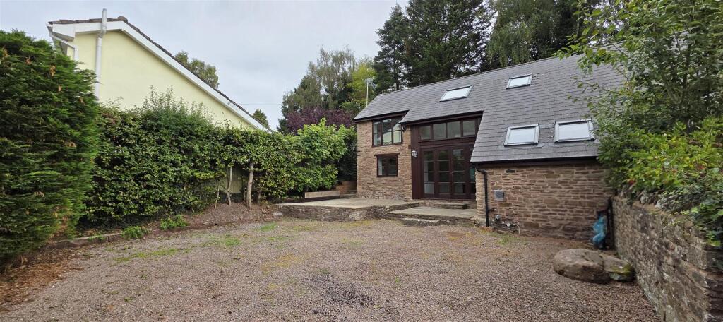 2 bed Barn Conversion for rent in Hereford. From Flint & Cook - Hereford 2 bed Barn Conversion for rent in Hereford. From Flint & Cook - Hereford