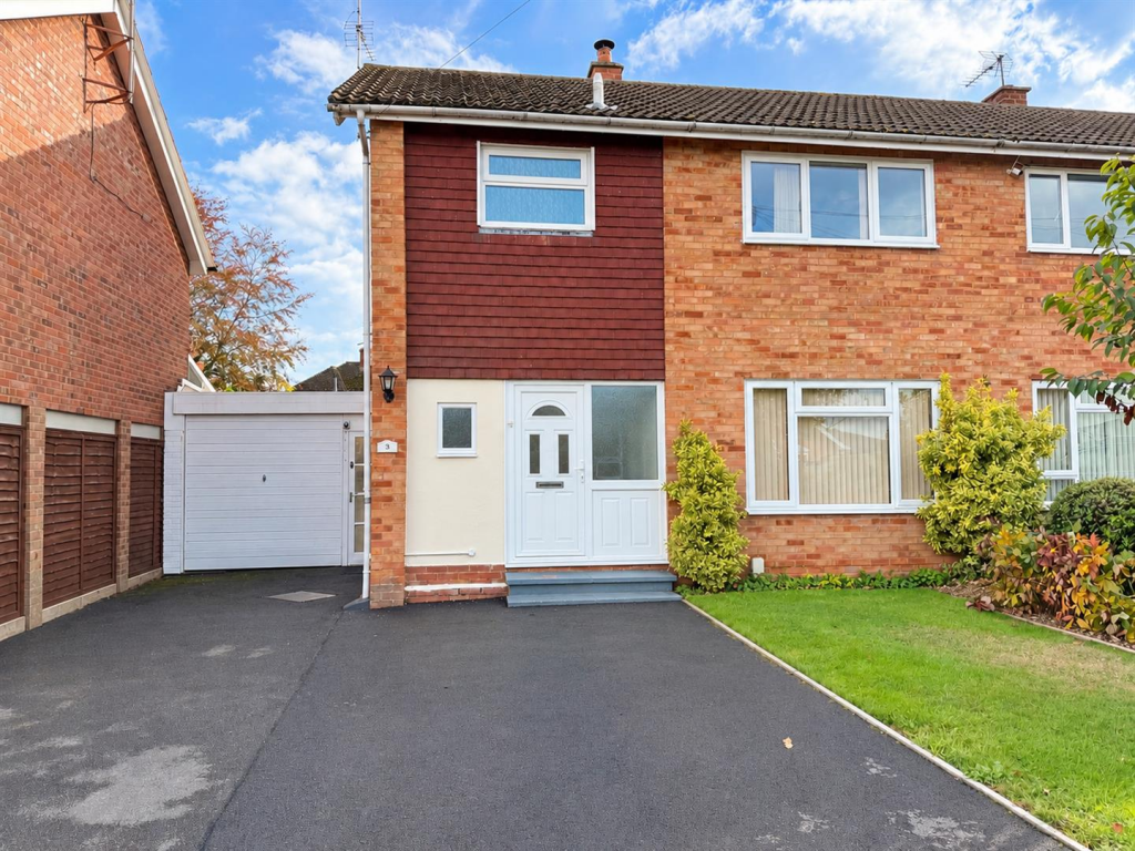 3 bed Detached for rent in Canon Pyon. From Flint & Cook - Hereford