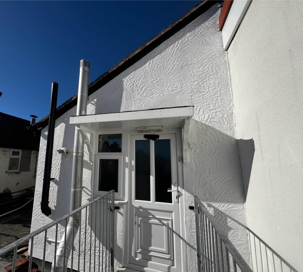 2 bed Apartment for rent in Greasby. From Grosvenor Properties UK Ltd - Wirral