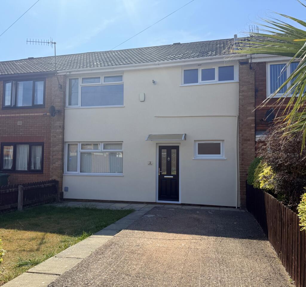 3 bed Mid Terraced House for rent in Greasby. From Grosvenor Properties UK Ltd - Wirral