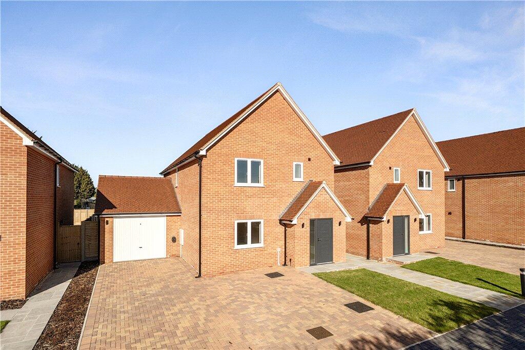 3 bed Detached for rent in Bretforton. From Hayman-Joyce Estate Agents - Moreton-In-Marsh 3 bed Detached for rent in Bretforton. From Hayman-Joyce Estate Agents - Moreton-In-Marsh