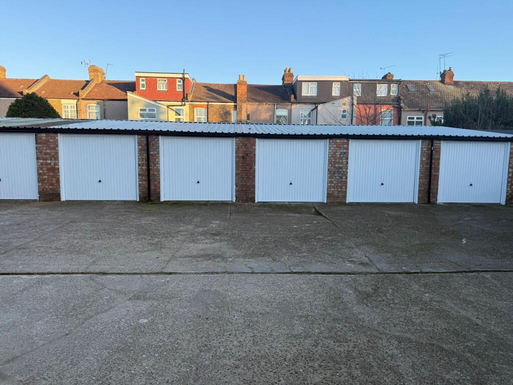 0 bed Garages for rent in London. From Heale Property Management - Canvey Island