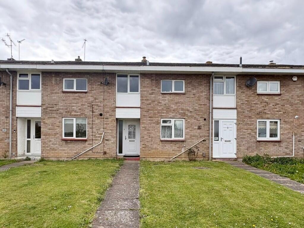 2 bed Mid Terraced House for rent in Basildon. From Heale Property Management - Canvey Island