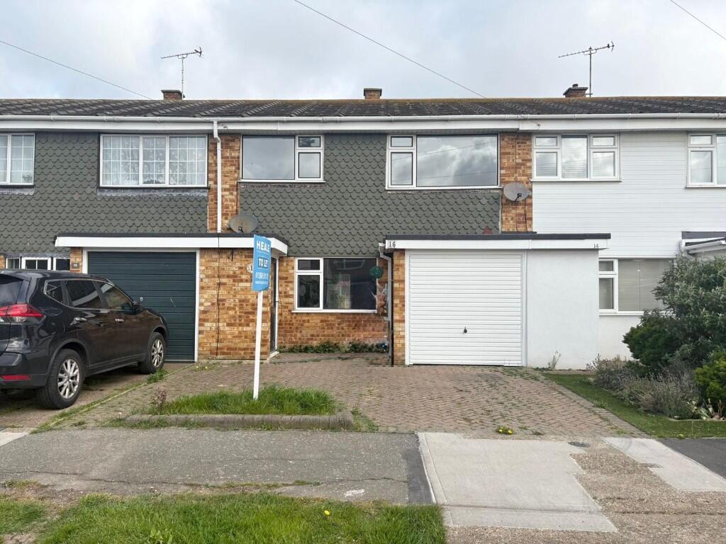 3 bed Mid Terraced House for rent in Canvey Island. From Heale Property Management - Canvey Island