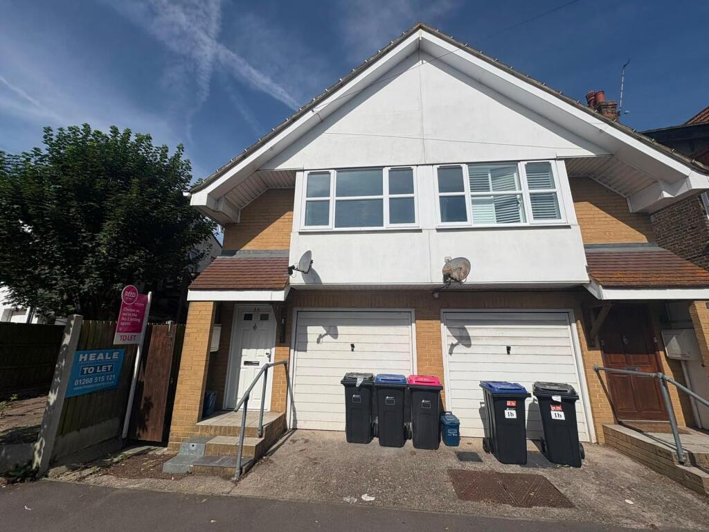2 bed Semi Detached for rent in Southend-on-Sea. From Heale Property Management - Canvey Island 2 bed Semi Detached for rent in Southend-on-Sea. From Heale Property Management - Canvey Island