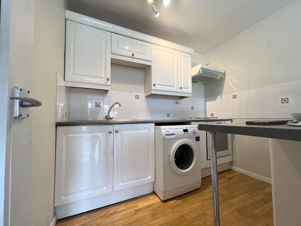 1 bed 1st Floor Flat for rent in Beckenham. From Homesdale Property Limited - Bromley