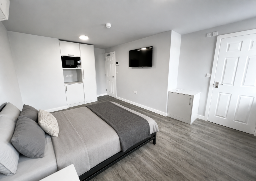 4 bed HMO for rent in Swanscombe. From Homesdale Property Limited - Bromley