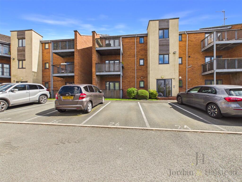 2 bed Apartment for rent in Helsby. From Jordan & Halstead - Chester