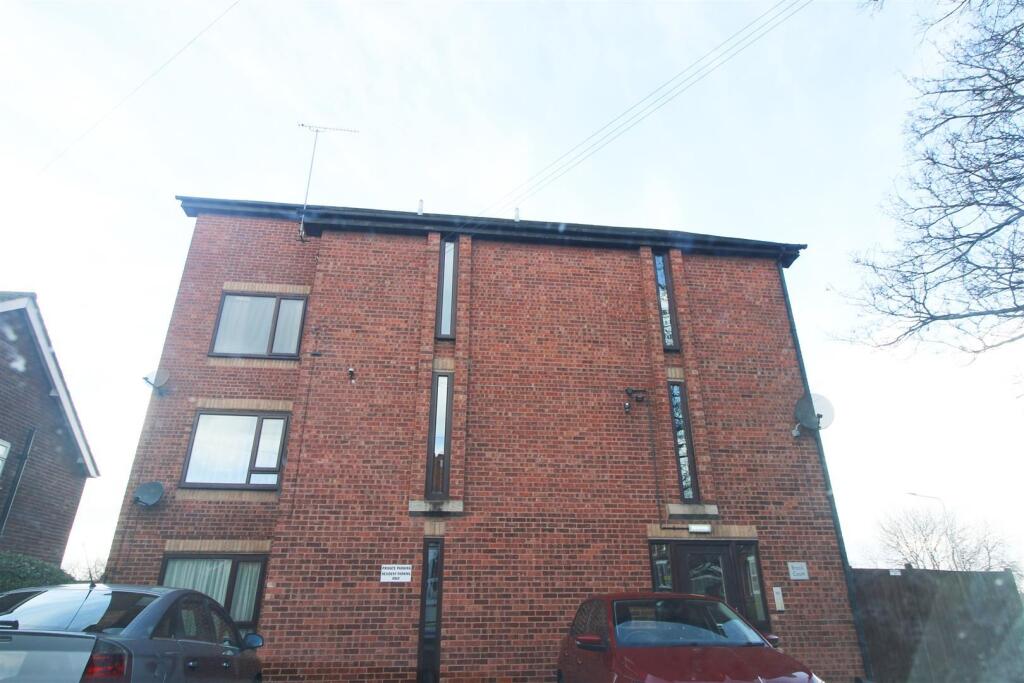 1 bed Apartment for rent in Chester. From Jordan & Halstead - Chester