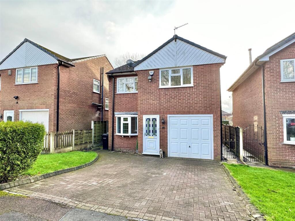 4 bed Detached for rent in Marple. From Jordan Fishwick - Disley
