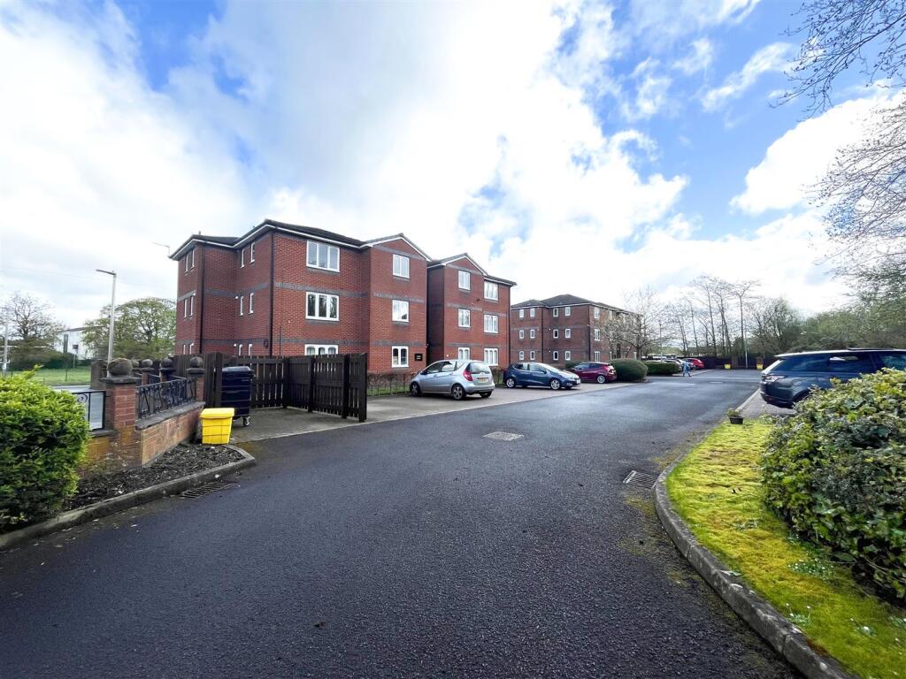 1 bed Apartment for rent in Macclesfield. From Jordan Fishwick - Macclesfield 1 bed Apartment for rent in Macclesfield. From Jordan Fishwick - Macclesfield