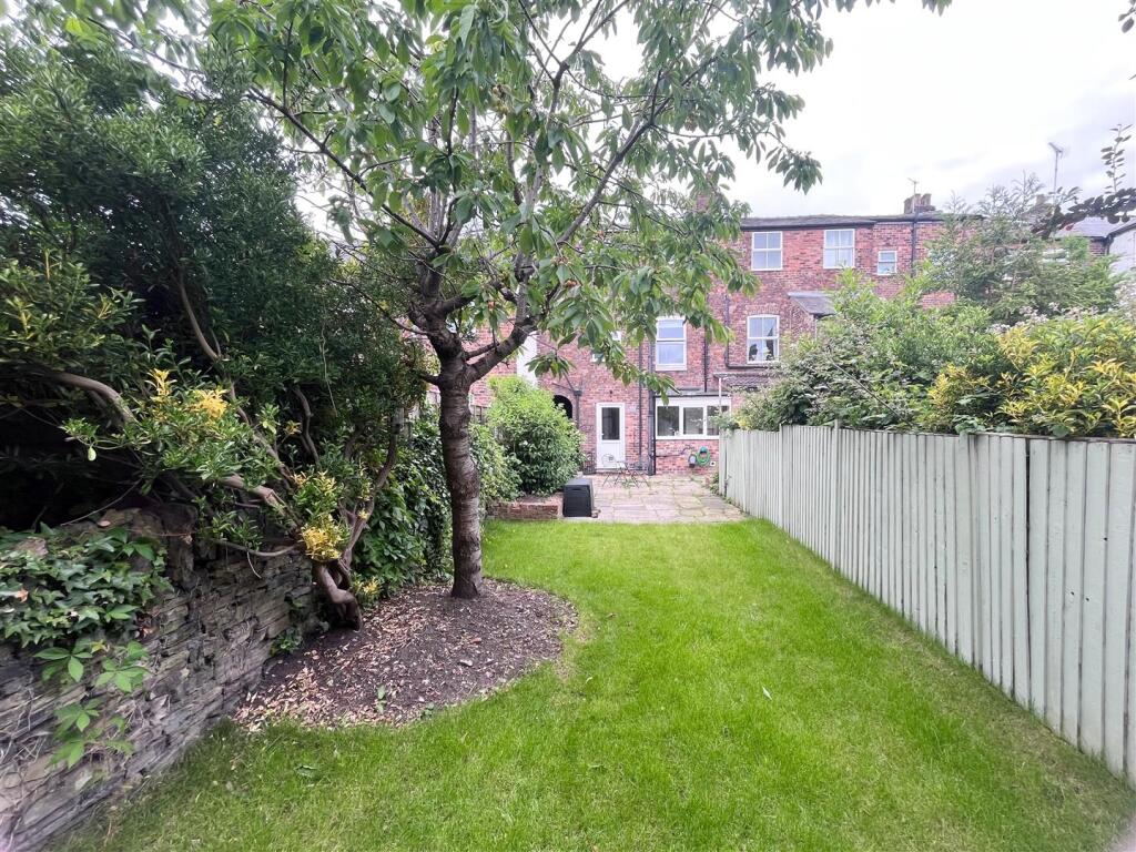 5 bed Detached for rent in Macclesfield. From Jordan Fishwick - Macclesfield 5 bed Detached for rent in Macclesfield. From Jordan Fishwick - Macclesfield