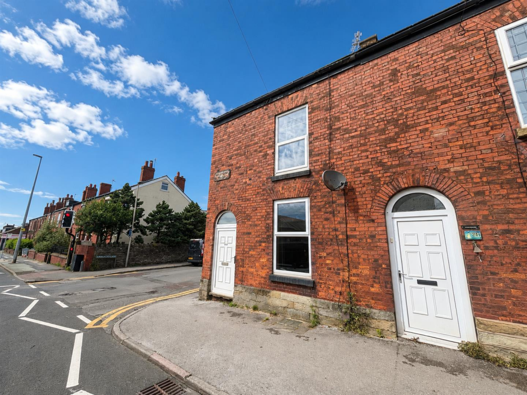 2 bed Mid Terraced House for rent in Macclesfield. From Jordan Fishwick - Macclesfield 2 bed Mid Terraced House for rent in Macclesfield. From Jordan Fishwick - Macclesfield