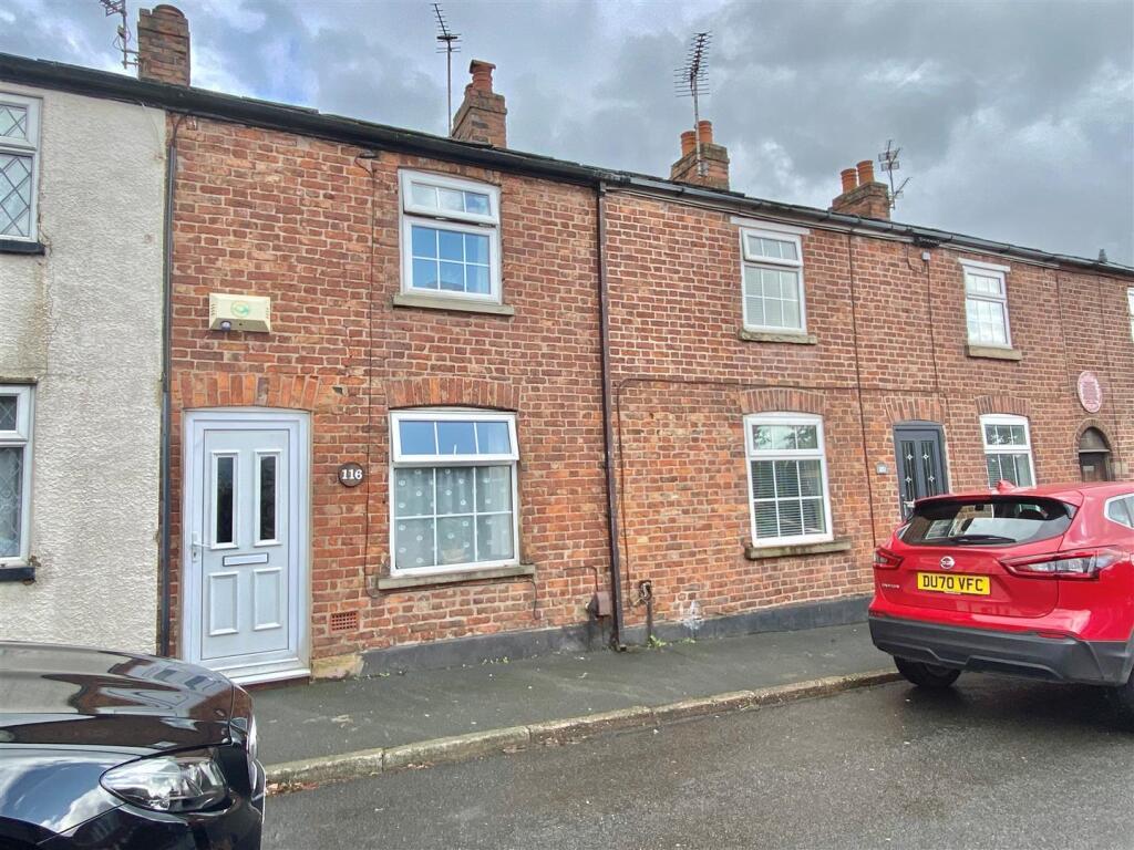 1 bed Mid Terraced House for rent in Langley. From Jordan Fishwick - Macclesfield