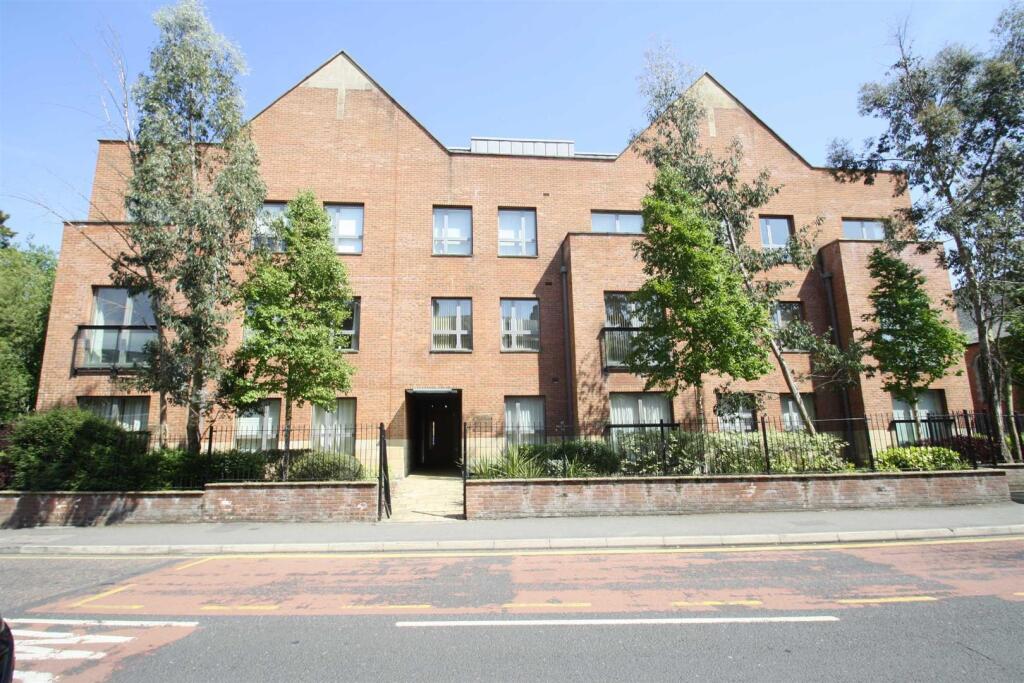 1 bed Apartment for rent in Wilmslow. From Jordan Fishwick - Wilmslow