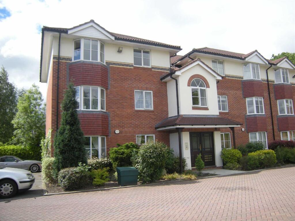 2 bed Apartment for rent in Handforth. From Jordan Fishwick - Wilmslow