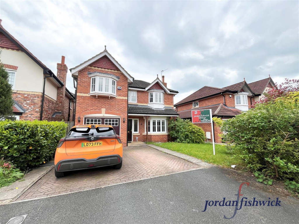 4 bed Detached for rent in Cheadle Hulme. From Jordan Fishwick - Wilmslow