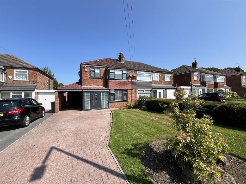 3 bed Detached for rent in Cheadle. From Jordan Fishwick - Wilmslow
