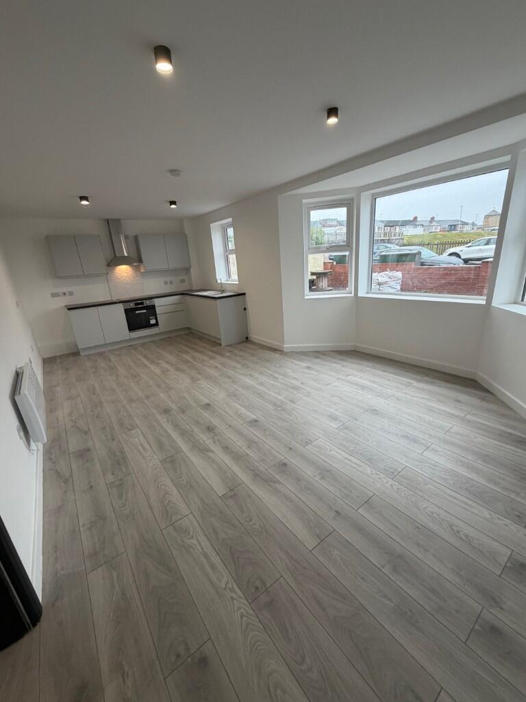 2 bed Apartment for rent in Blackpool. From Kenricks Commercial Estate Agents - Blackpool