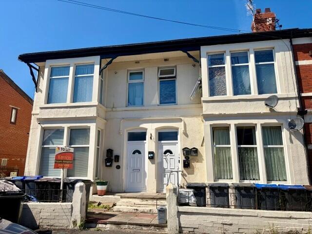 1 bed 1st Floor Flat for rent in Blackpool. From Kenricks Commercial Estate Agents - Blackpool