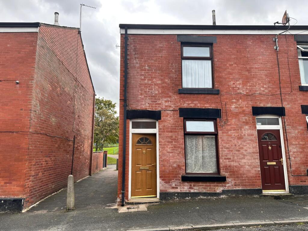 2 bed Mid Terraced House for rent in Rochdale. From Keystone - Rochdale
