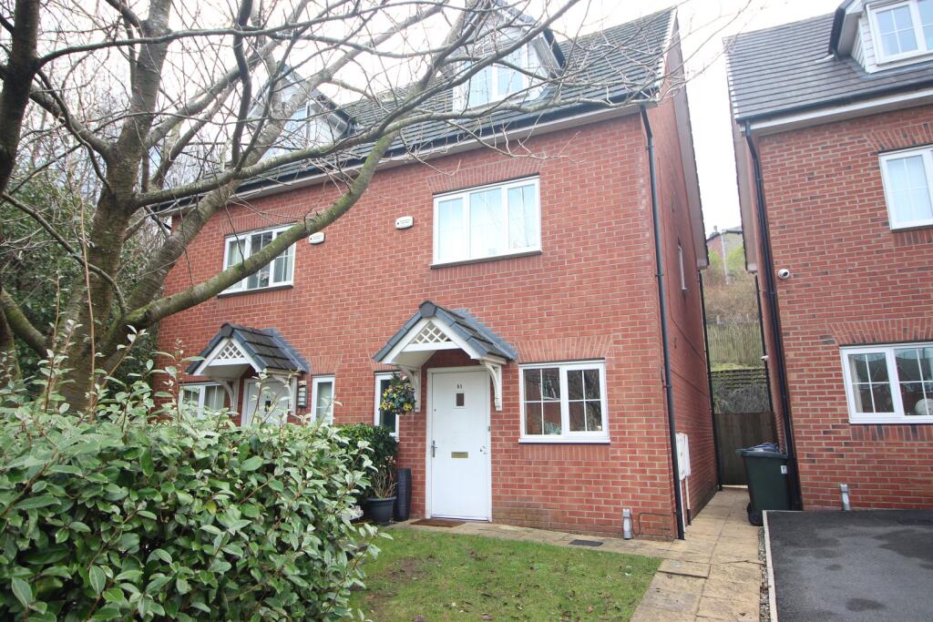 3 bed Semi Detached for rent in Rochdale. From Keystone - Rochdale 3 bed Semi Detached for rent in Rochdale. From Keystone - Rochdale
