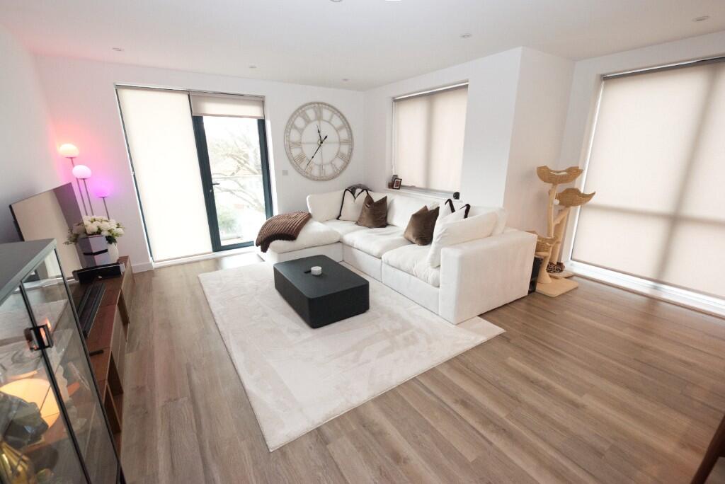 2 bed 1st Floor Flat for rent in Brighton and Hove. From KingsLet - Brighton -