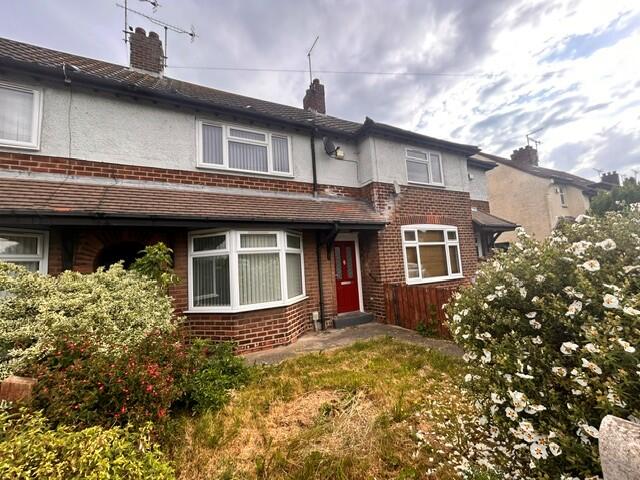 2 bed Mid Terraced House for rent in Hull. From Let's Move Sales and Lettings - Hull