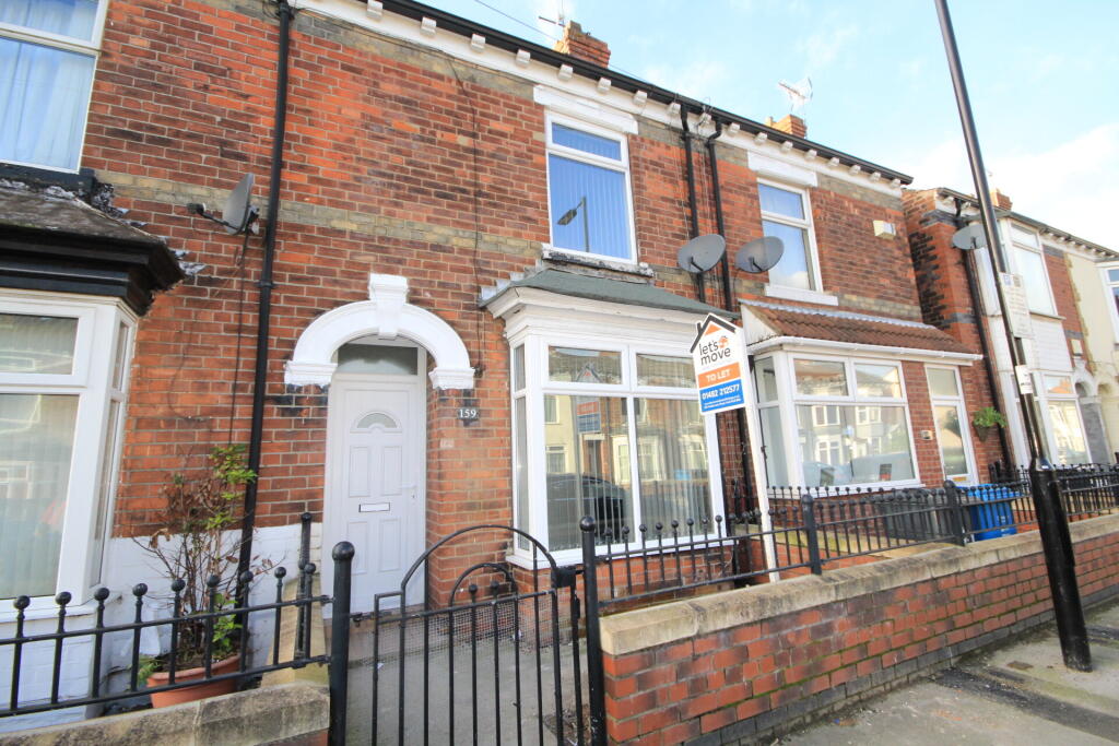2 bed Mid Terraced House for rent in Hull. From Let's Move Sales and Lettings - Hull