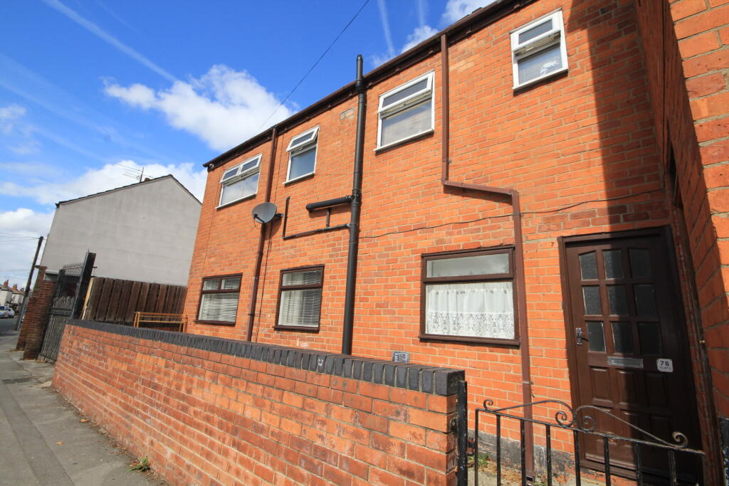 2 bed Mid Terraced House for rent in Hull. From Let's Move Sales and Lettings - Hull 2 bed Mid Terraced House for rent in Hull. From Let's Move Sales and Lettings - Hull