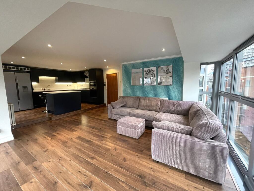 2 bed 1st Floor Flat for rent in Bristol. From Lets Rent Bristol - Bristol