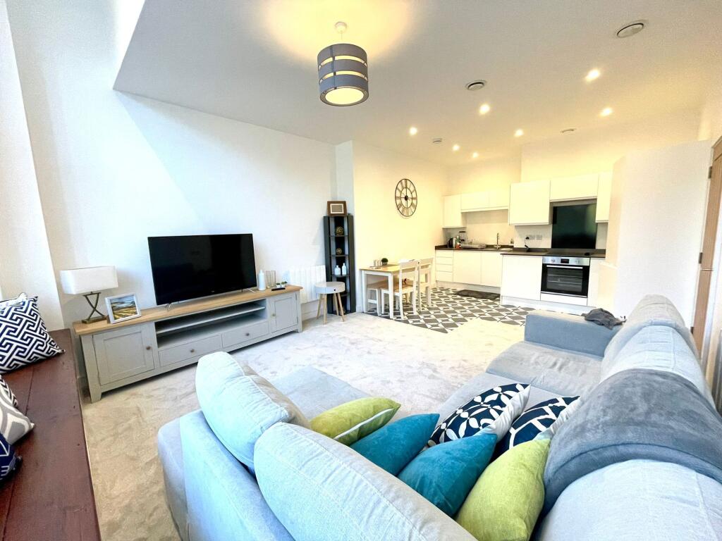 1 bed Apartment for rent in Bristol. From Lets Rent Bristol - Bristol 1 bed Apartment for rent in Bristol. From Lets Rent Bristol - Bristol