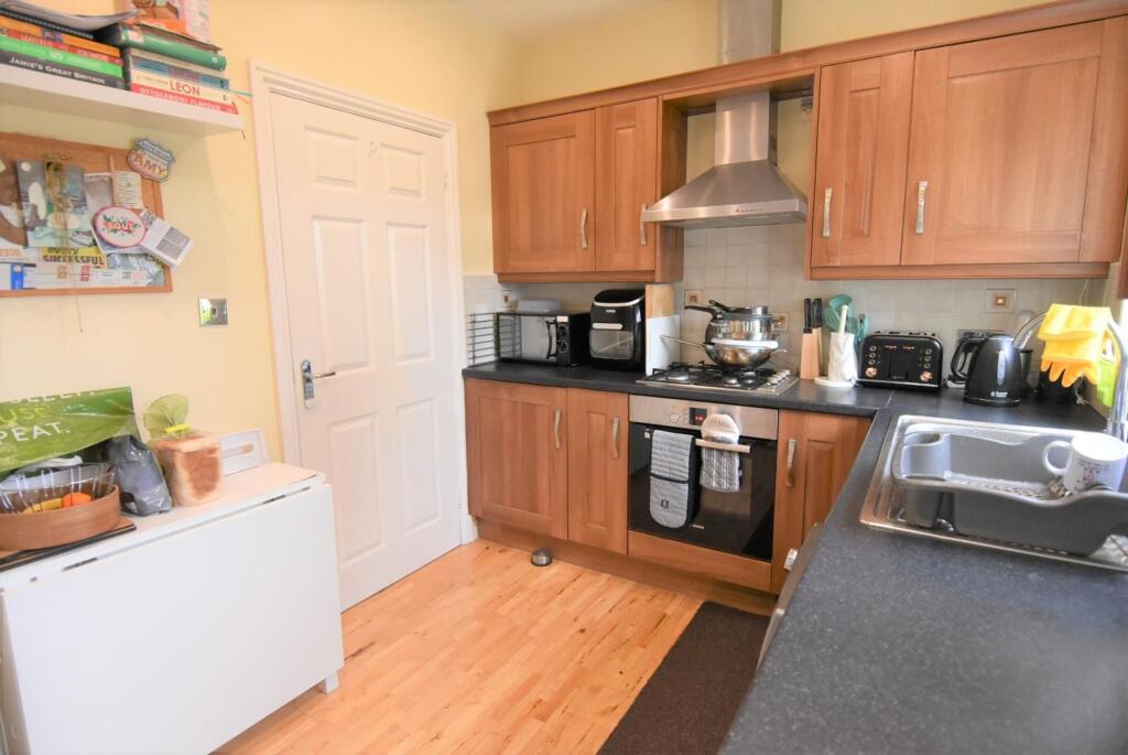 2 bed Mid Terraced House for rent in Stapleton. From Lets Rent Bristol - Bristol 2 bed Mid Terraced House for rent in Stapleton. From Lets Rent Bristol - Bristol