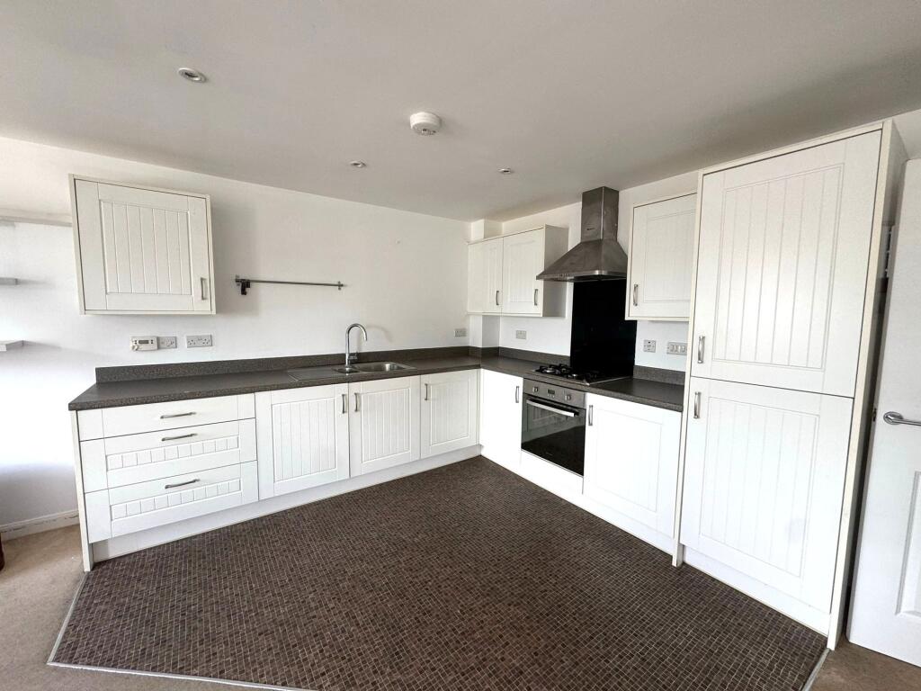 2 bed Apartment for rent in Filton. From Lets Rent Bristol - Bristol 2 bed Apartment for rent in Filton. From Lets Rent Bristol - Bristol