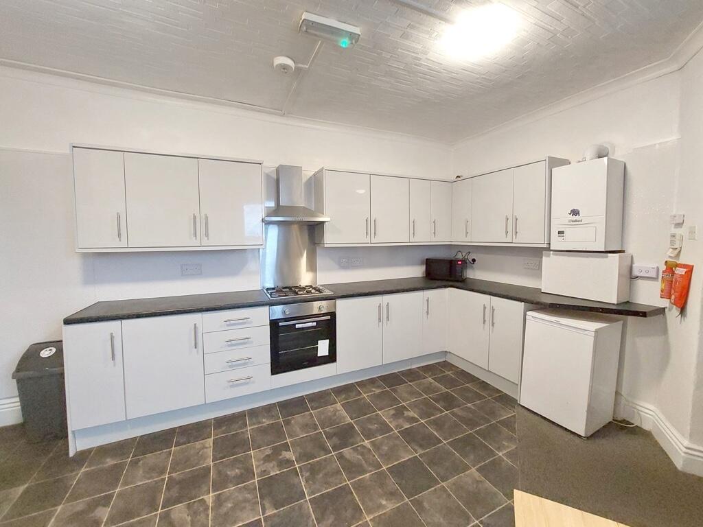 4 bed End of Terrace for rent in Sheffield. From M3 Lettings - Sheffield
