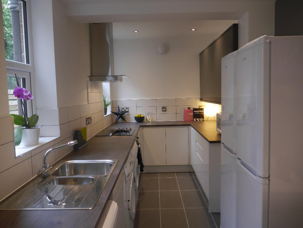 5 bed Mid Terraced House for rent in Sheffield. From M3 Lettings - Sheffield 5 bed Mid Terraced House for rent in Sheffield. From M3 Lettings - Sheffield