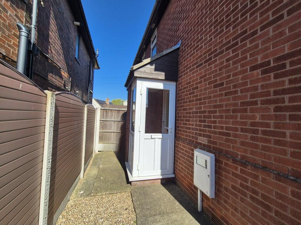 1 bed Apartment for rent in Beeston. From Martin & Co - Beeston