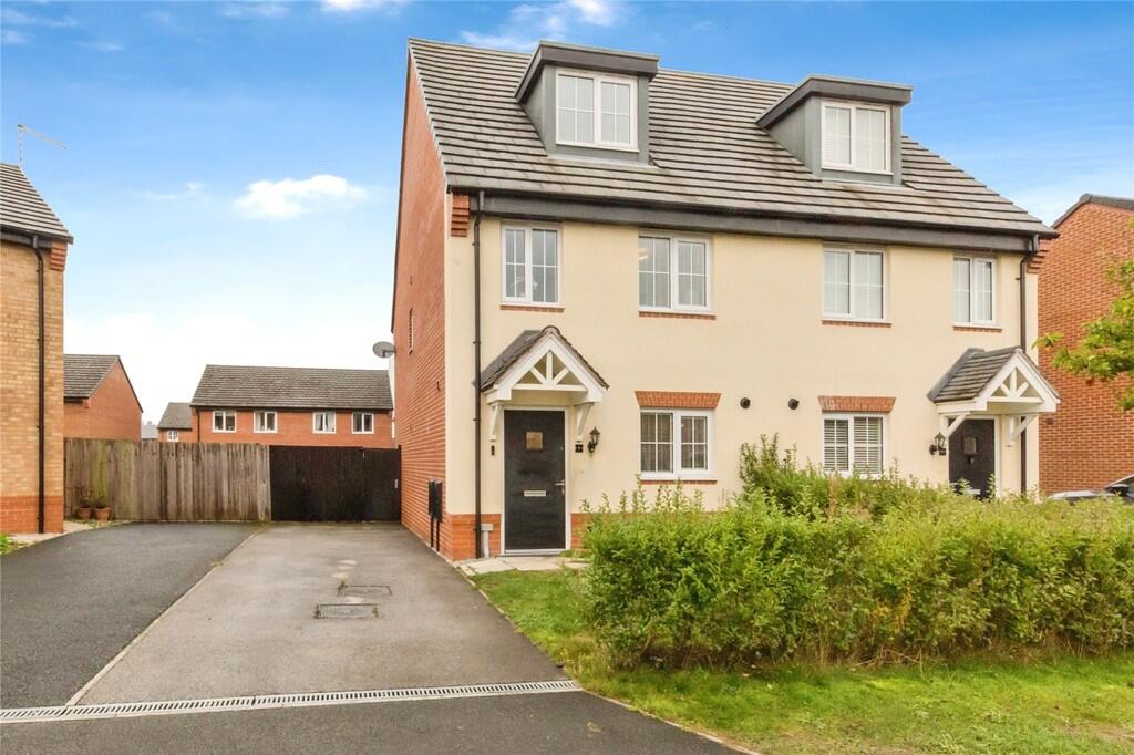 3 bed Town House for rent in Coppenhall Moss. From Martin & Co - Crewe 3 bed Town House for rent in Coppenhall Moss. From Martin & Co - Crewe
