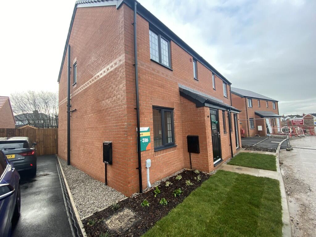 3 bed Semi Detached for rent in Shavington. From Martin & Co - Crewe 3 bed Semi Detached for rent in Shavington. From Martin & Co - Crewe
