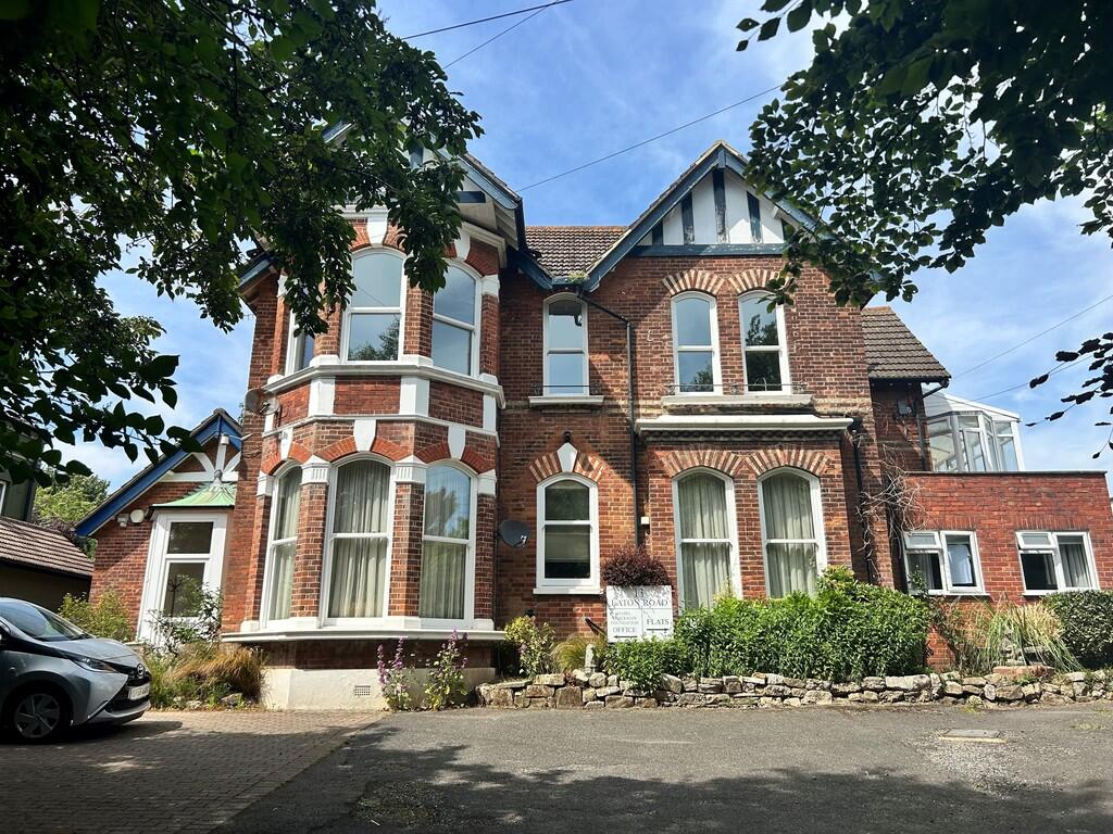 2 bed 1st Floor Flat for rent in Hastings. From MERIDIAN PROPERTY - Hastings