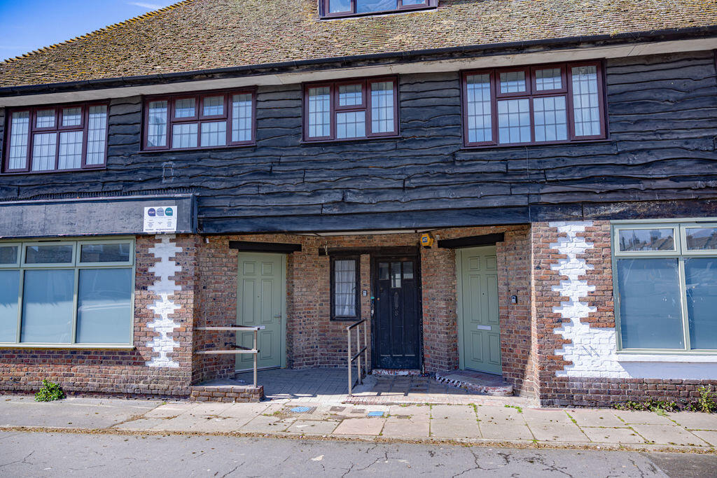 2 bed Apartment for rent in Lunsford's Cross. From MERIDIAN PROPERTY - Hastings 2 bed Apartment for rent in Lunsford's Cross. From MERIDIAN PROPERTY - Hastings