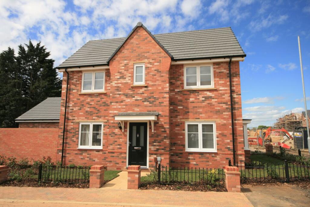 3 bed Detached for rent in Collingtree. From Merry's Estate Agents - Wootton