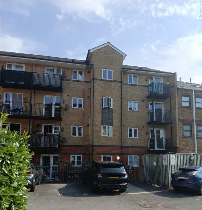 1 bed 1st Floor Flat for rent in Aldershot. From Metropolitan Housing - North