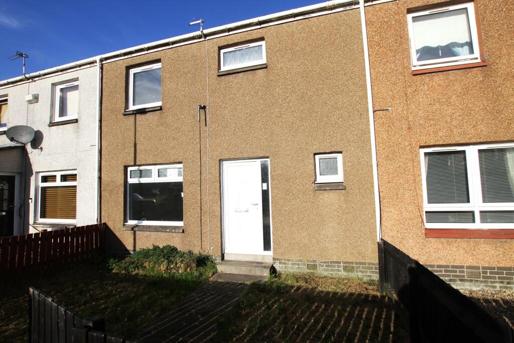 3 bed Mid Terraced House for rent in Livingston. From Northwood - Falkirk