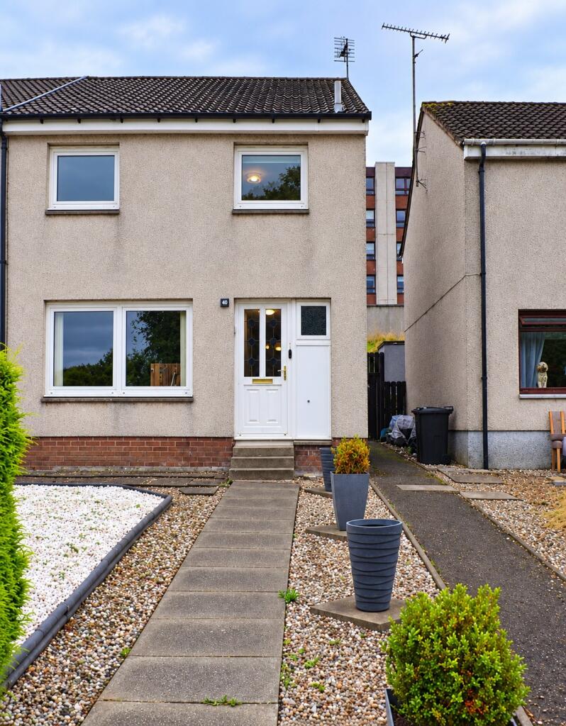 3 bed Mid Terraced House for rent in Alloa. From Northwood - Falkirk 3 bed Mid Terraced House for rent in Alloa. From Northwood - Falkirk